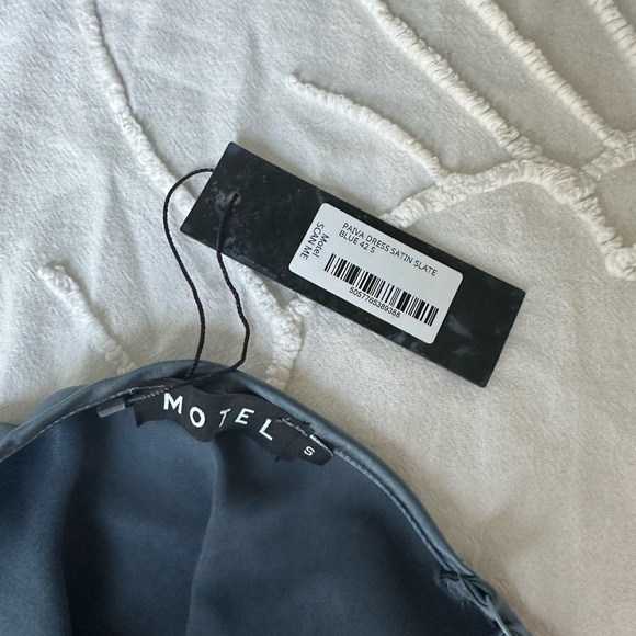 Motel Rocks cowl neck blue mini dress (S) - Picture 5 of 8